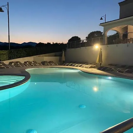 Sardegnasummer Li Mori Ξενοδοχείο με διαμερίσματα 4*