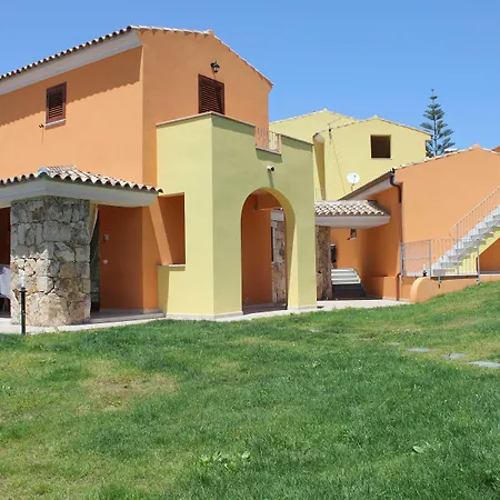 Ξενοδοχείο με διαμερίσματα Sardegnasummer Li Mori Budoni