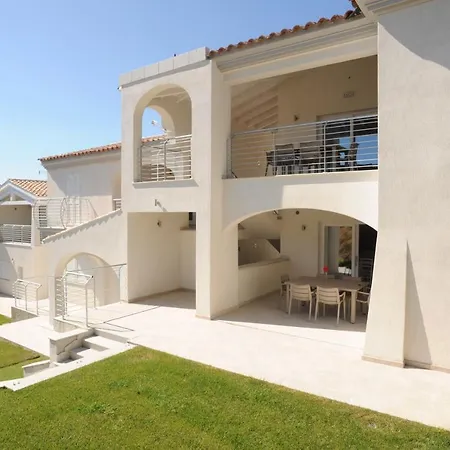 Sardegnasummer Li Mori 4*